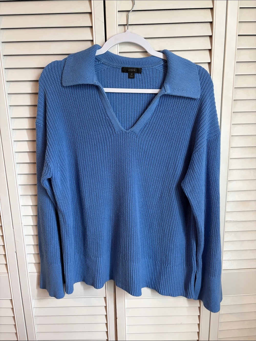 J Crew Medium Blue Relaxed Collared Sweater Knit Long Sleeve V Neck BG119